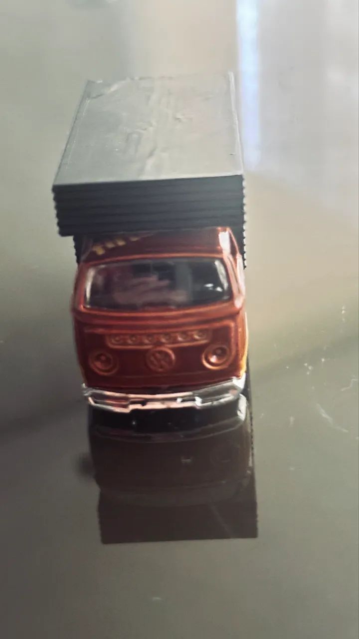 Hot Wheels Kombi rebaixada - Foto 3