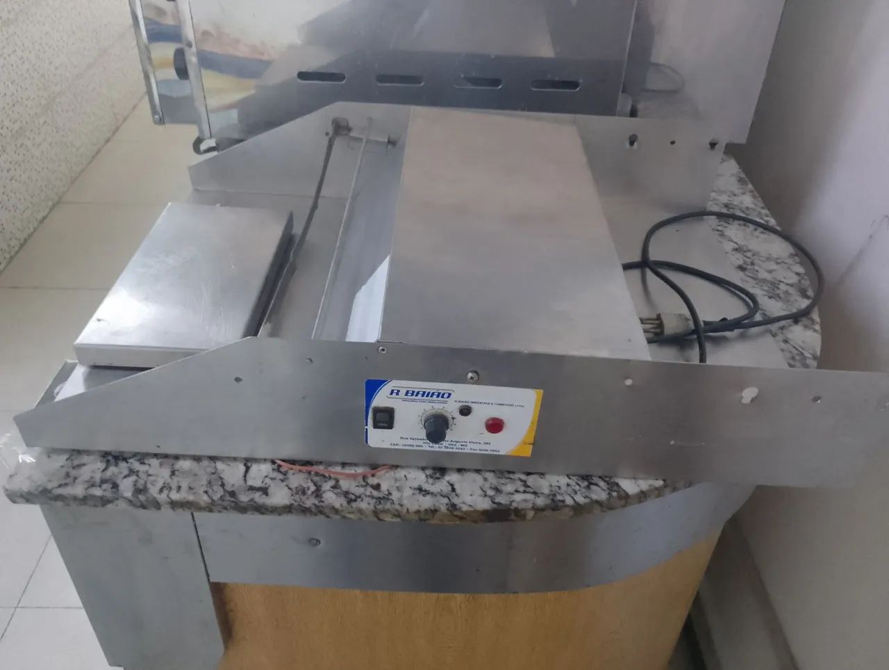 Maquina top. - Foto 2