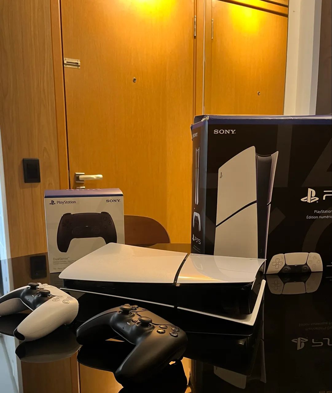 Ps5 com 2 controles - Foto 2