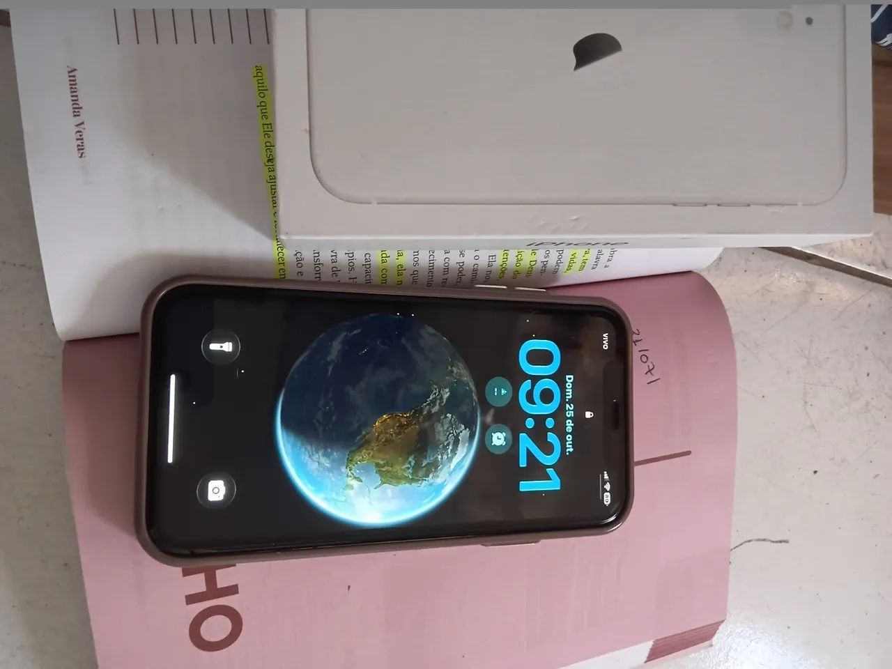 Vendo iPhone 11 com nota fiscal e caixa  - Foto 4