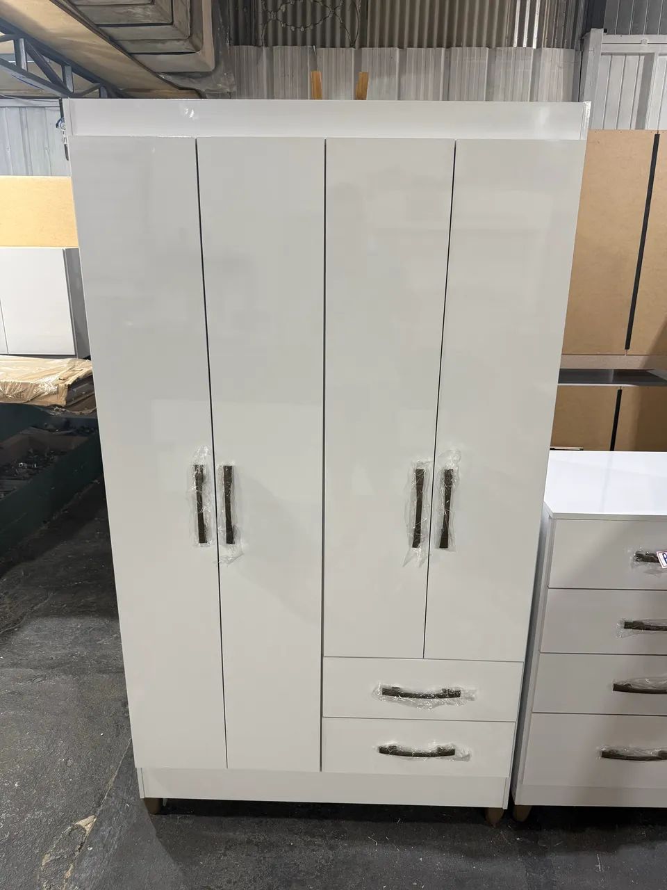 Guarda roupa de solteiro branco - entrego  - Foto 2