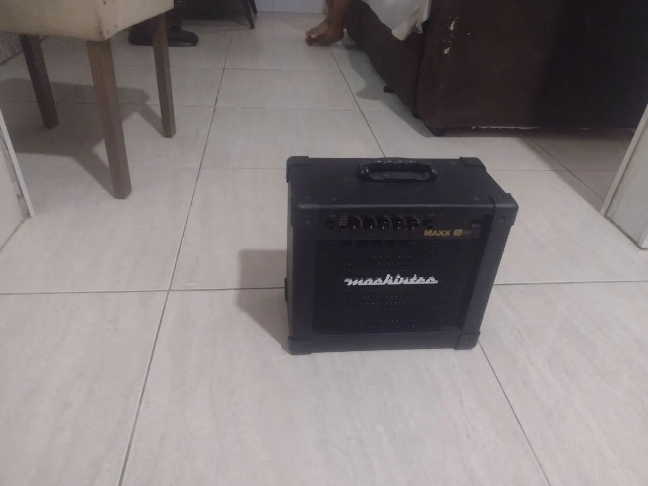 Vendo Amplificador Cubo Meteoro. - Foto 3