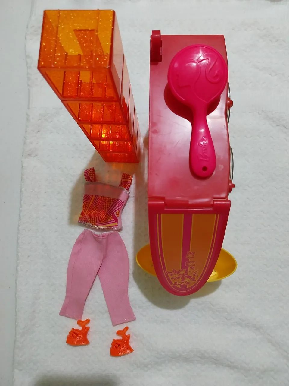 Barbie lavanderia(acessorios). - Foto 3