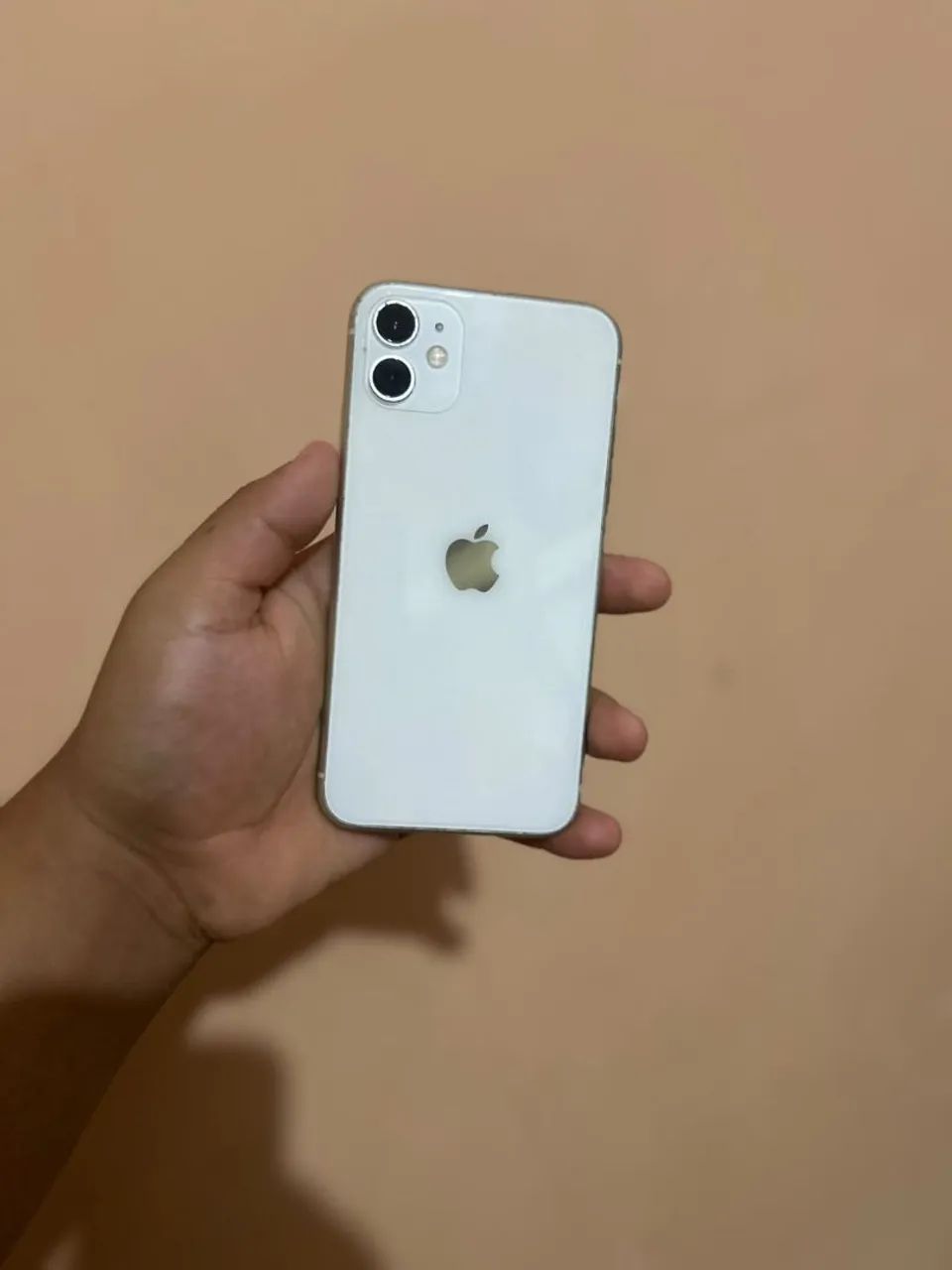 Celular iPhone 11