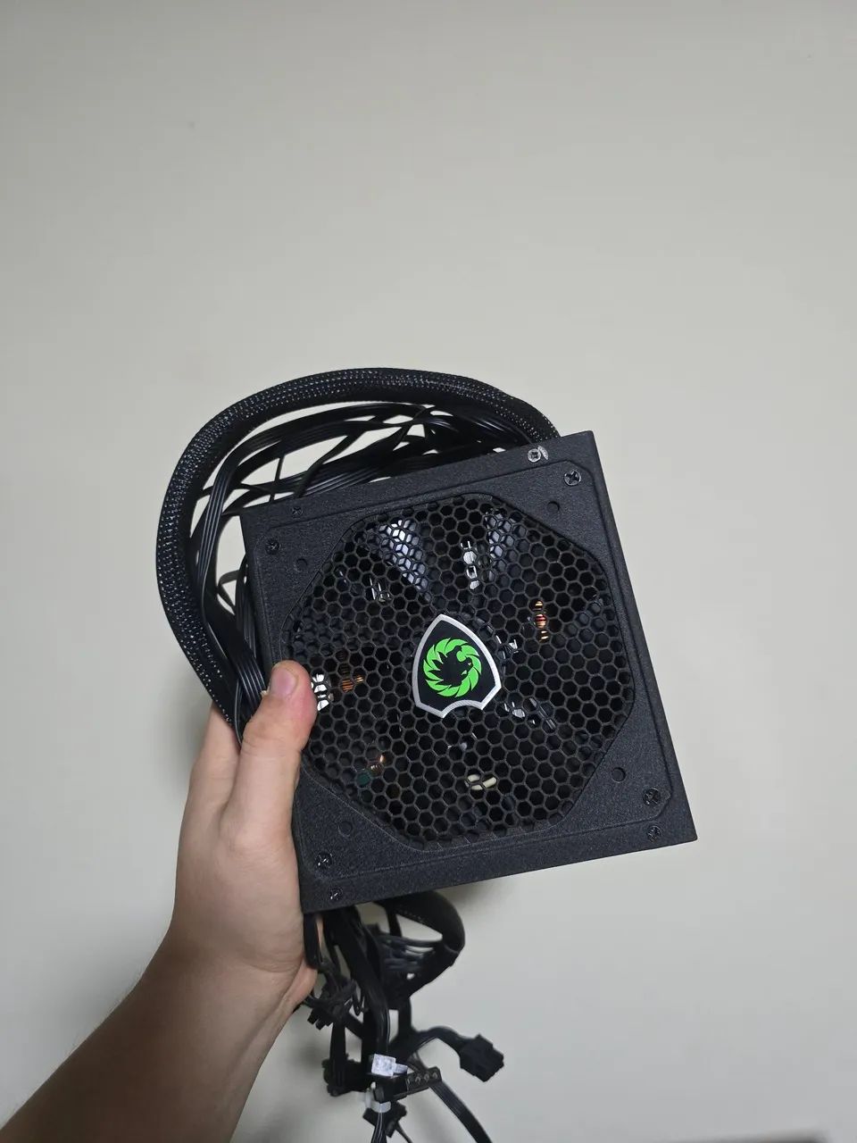 Fonte 650w GAMEMAX 80 PLUS BRONZE - Foto 2