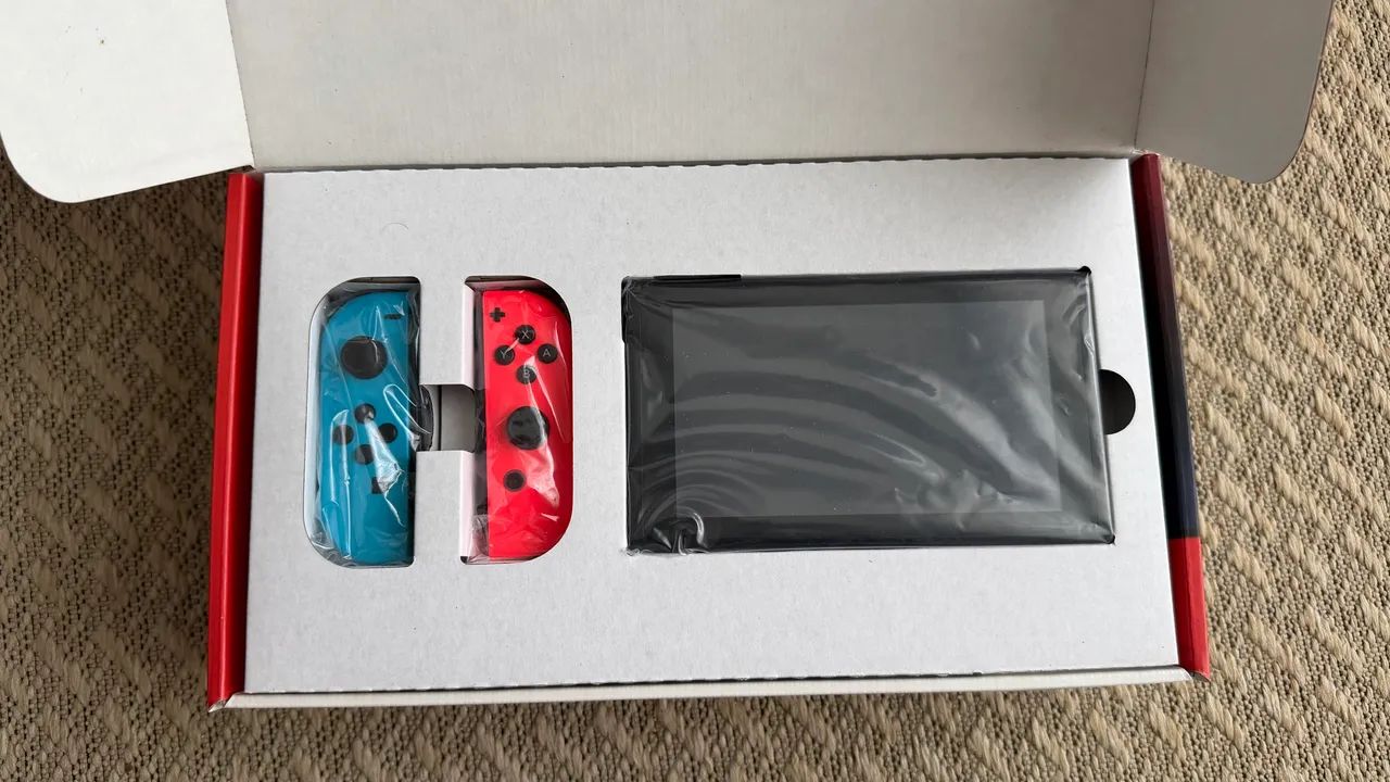 Nintendo Switch 