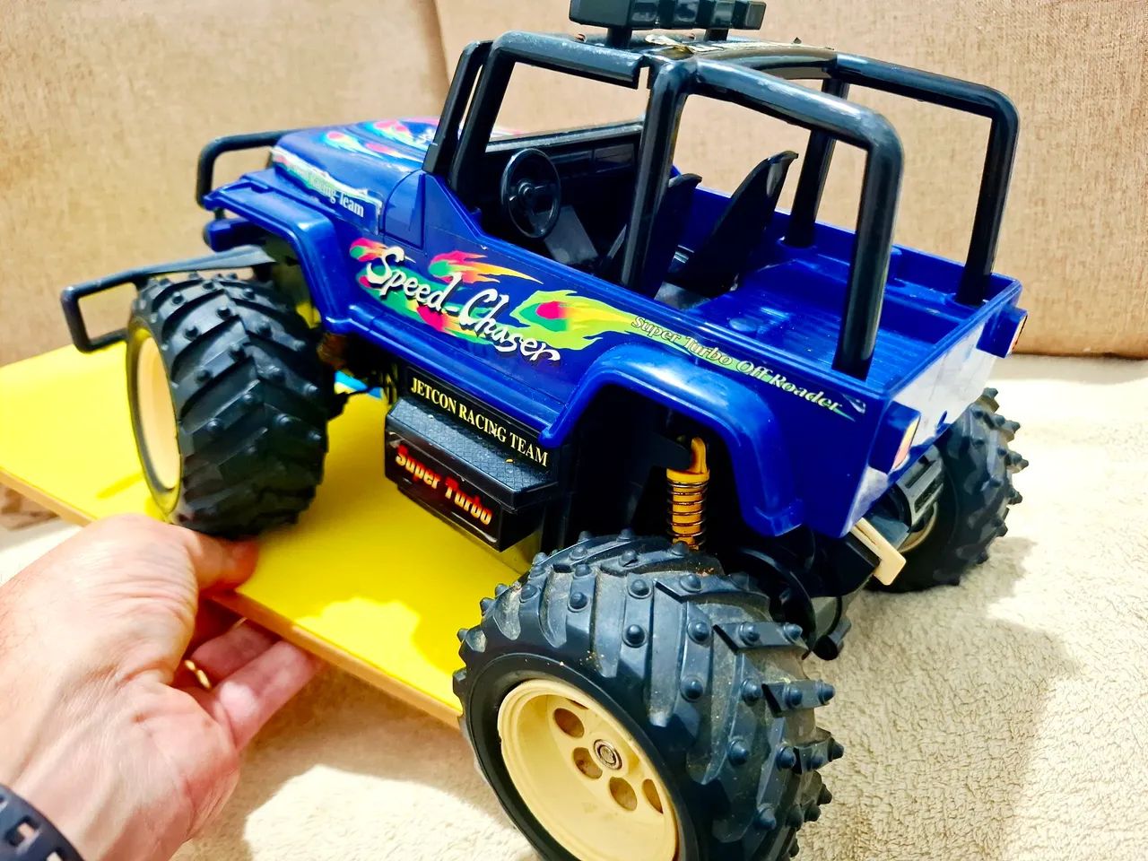 Miniatura Jeep Off Road decada de 80 - Foto 5