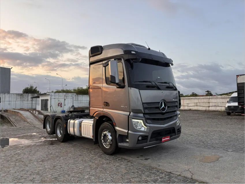 MERCEDES-BENZ ACTROS 2548 6X2 2024/2024 480 USADO SEMINOVO.