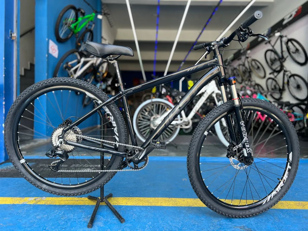 Bicicleta First aro 29, kit 1x10 - Foto 3