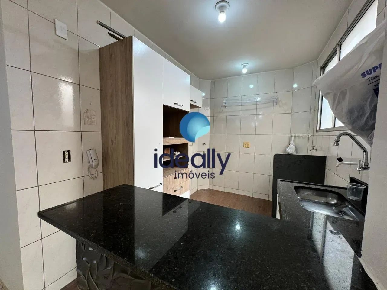 APARTAMENTO NO CABRAL 2 QUARTOS - Foto 4