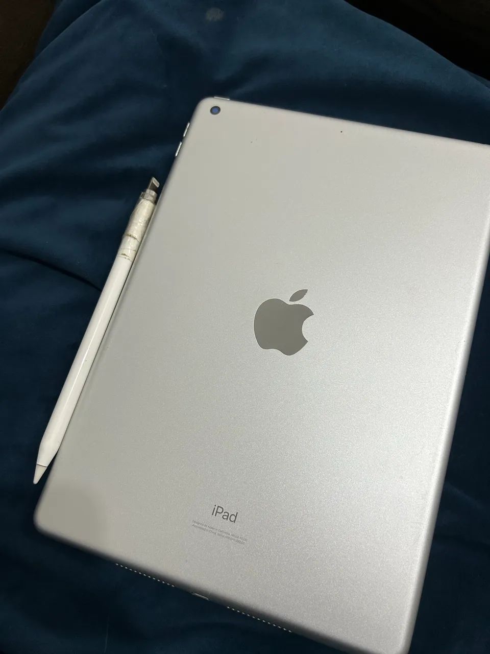 iPad 8? geração - 32GB + Apple Pencil 1 - Tablets e E-Readers