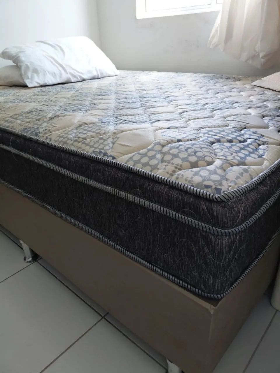 Cama box de casal