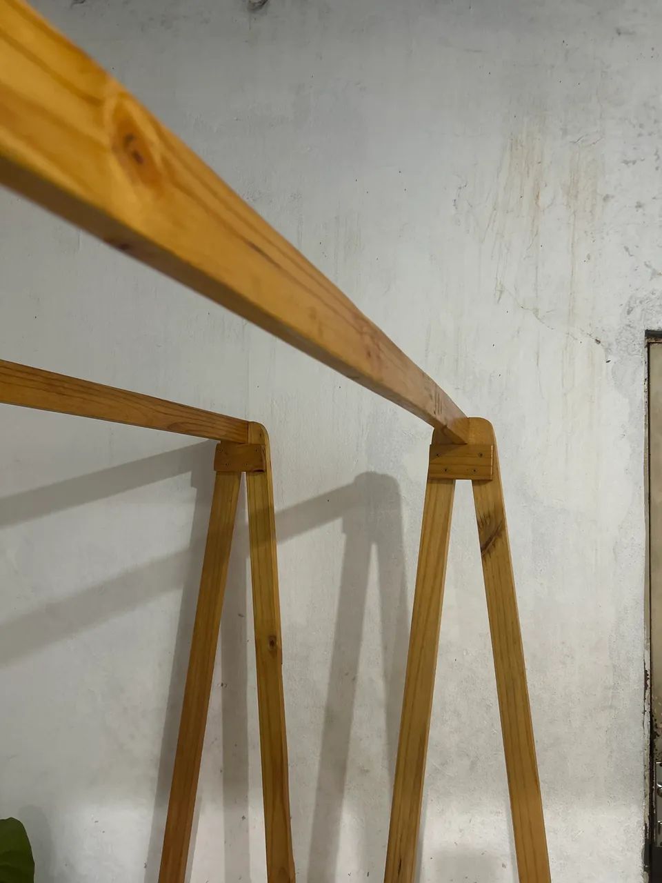 Arara espositora de roupas  - Foto 3