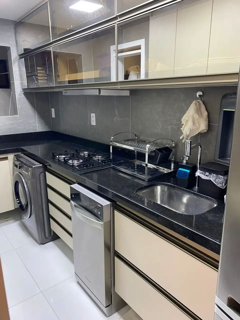 Apartamento com 65m², três quartos e todo projetado - Foto 5