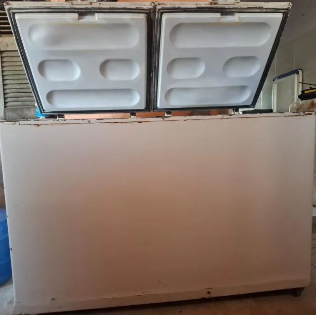 FREEZER
