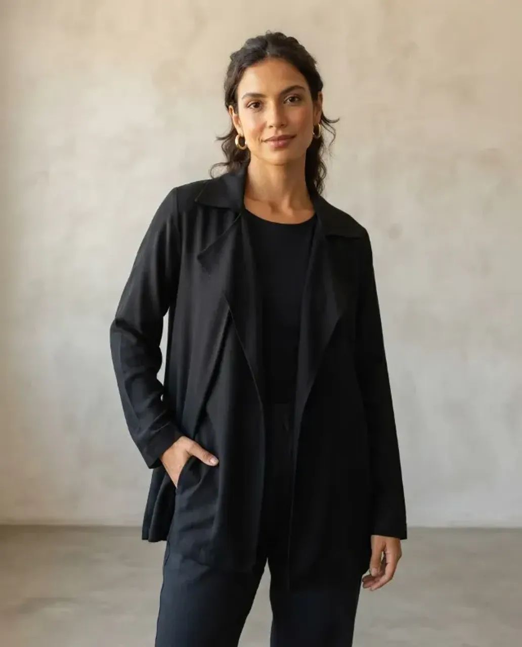 Lindo E Elegante Blazer Preto - Foto 4