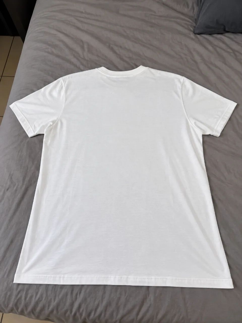 Camiseta Nike Branca Básica Lisa  - Foto 3