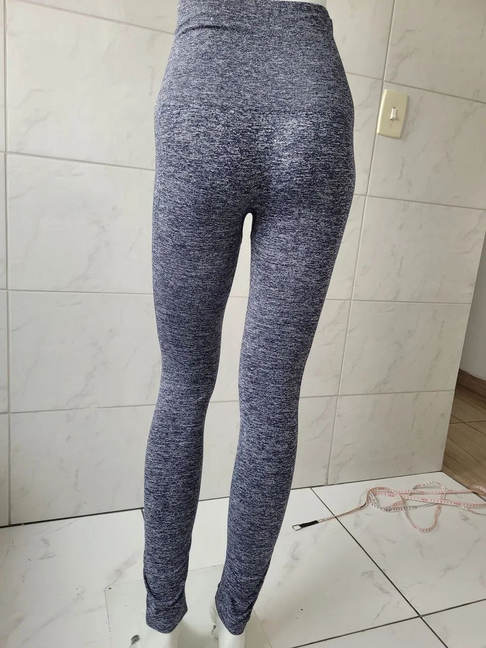 Calça de ginastica TRAK&FIELD. - Foto 2