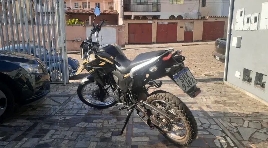 XTZ250 LANDER 1996 - Foto 4
