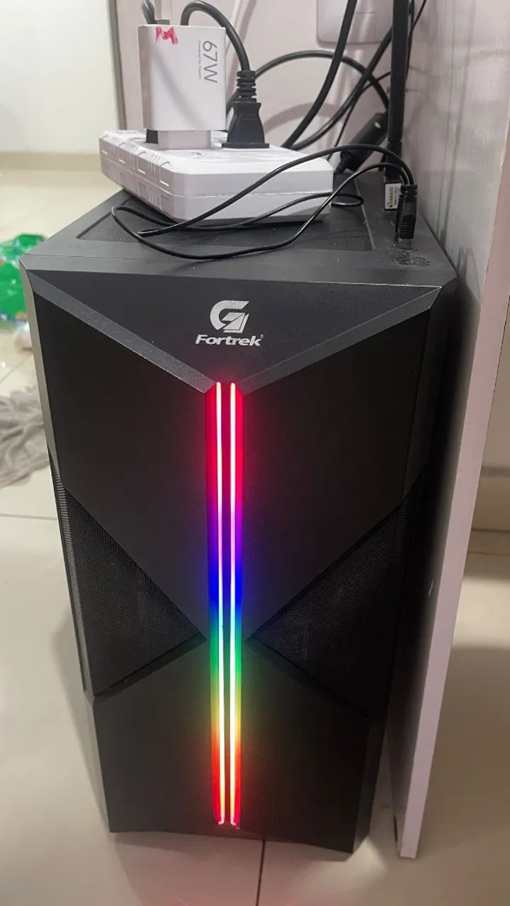 ? VENDE-SE PC COMPLETO COM GABINETE GAMER RGB