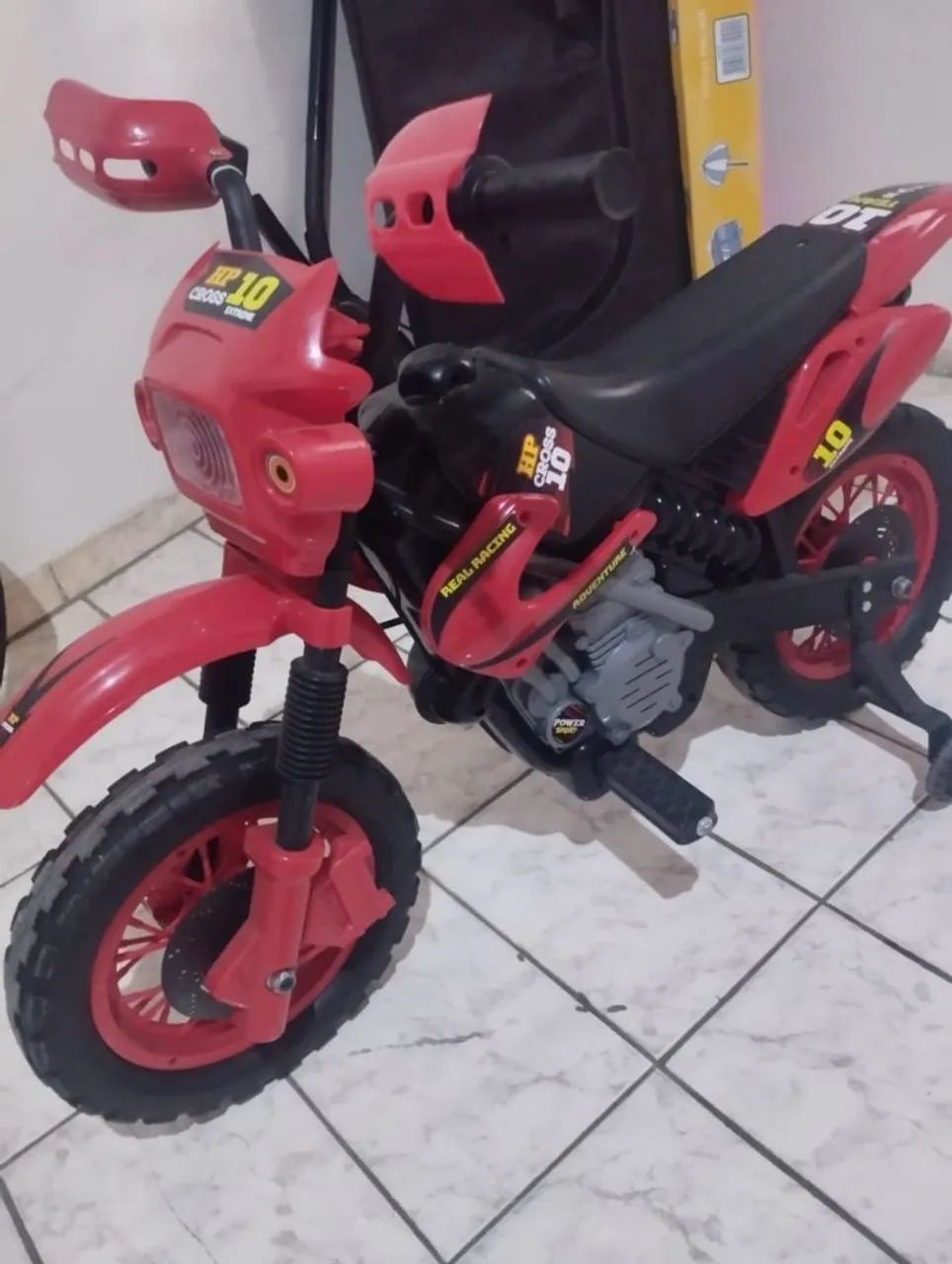 Moto elétrica semi nova 