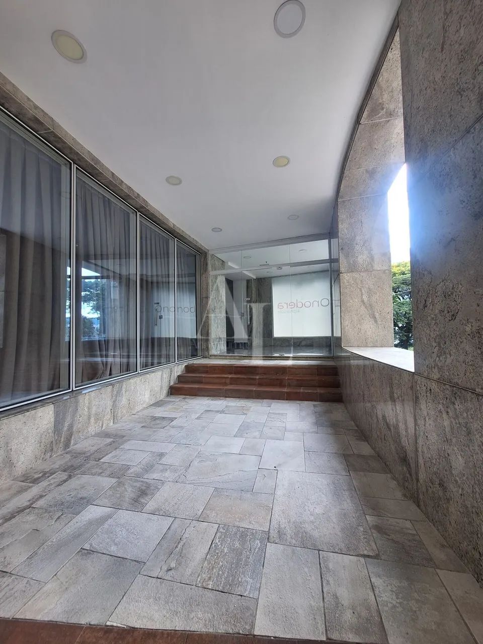 Sala comercial em Edifício para locação em Alphaville - Barueri/SP