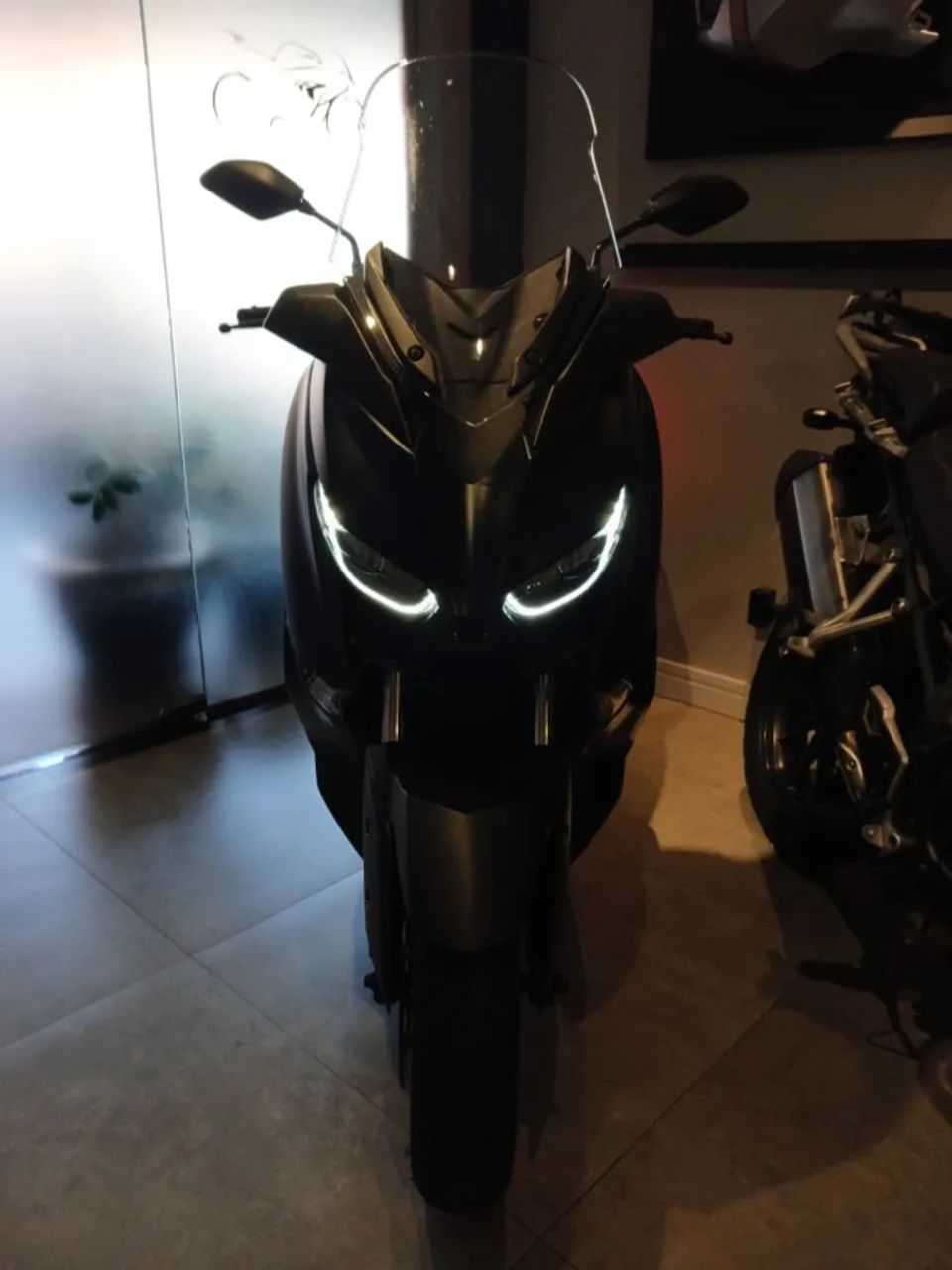 Yamaha XMAX 250 - Foto 2