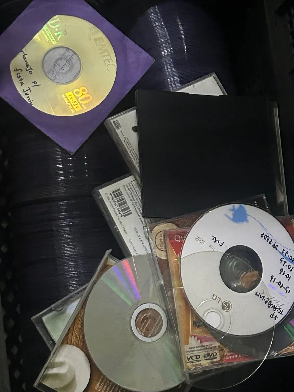 300 cd dvd para artesanato ou decoração  - Foto 2