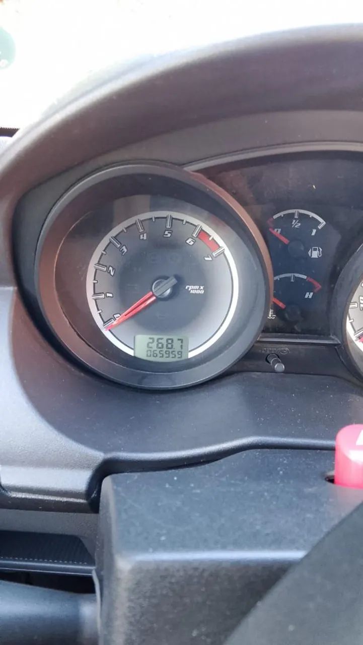 Ford Fiesta 1.0 8V Flex/class 1.0 8V Flex 5P 2012 - Foto 4