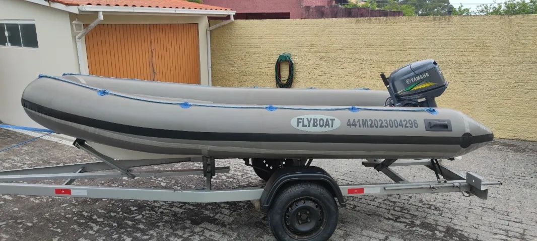 Bote Inflável Flyboat 4.20  com motor Yamaha 30 hp 2023