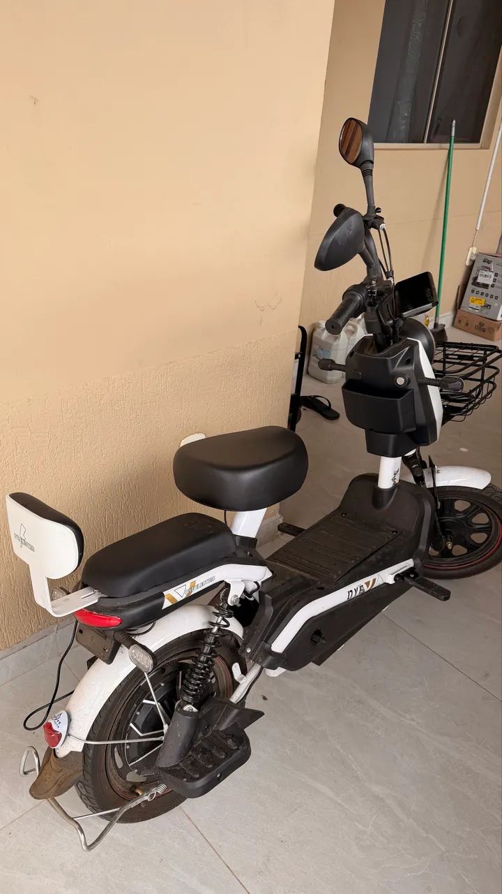 Vendo Motinha Eletrica 