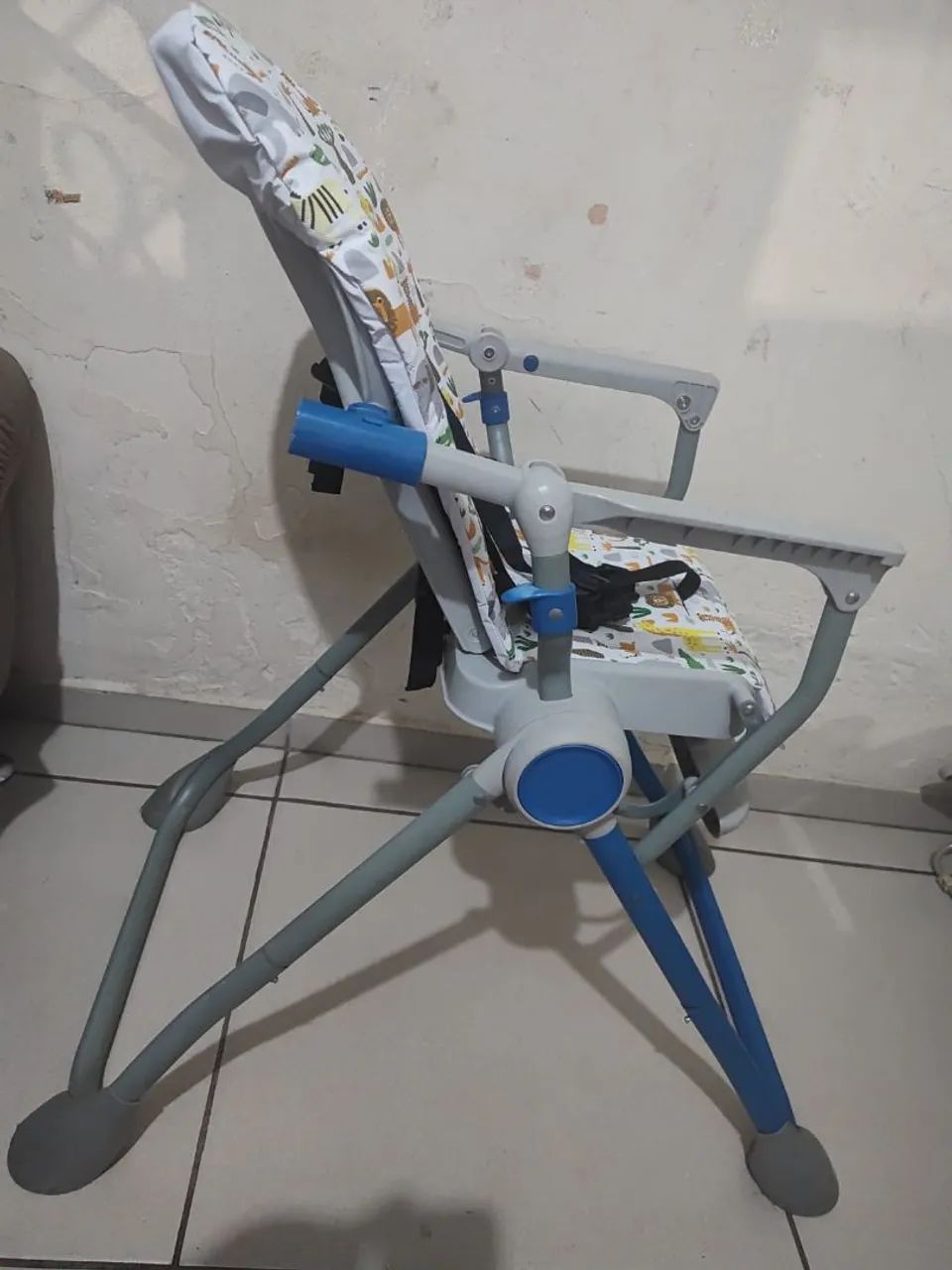 Cadeira alimentação  - Foto 3