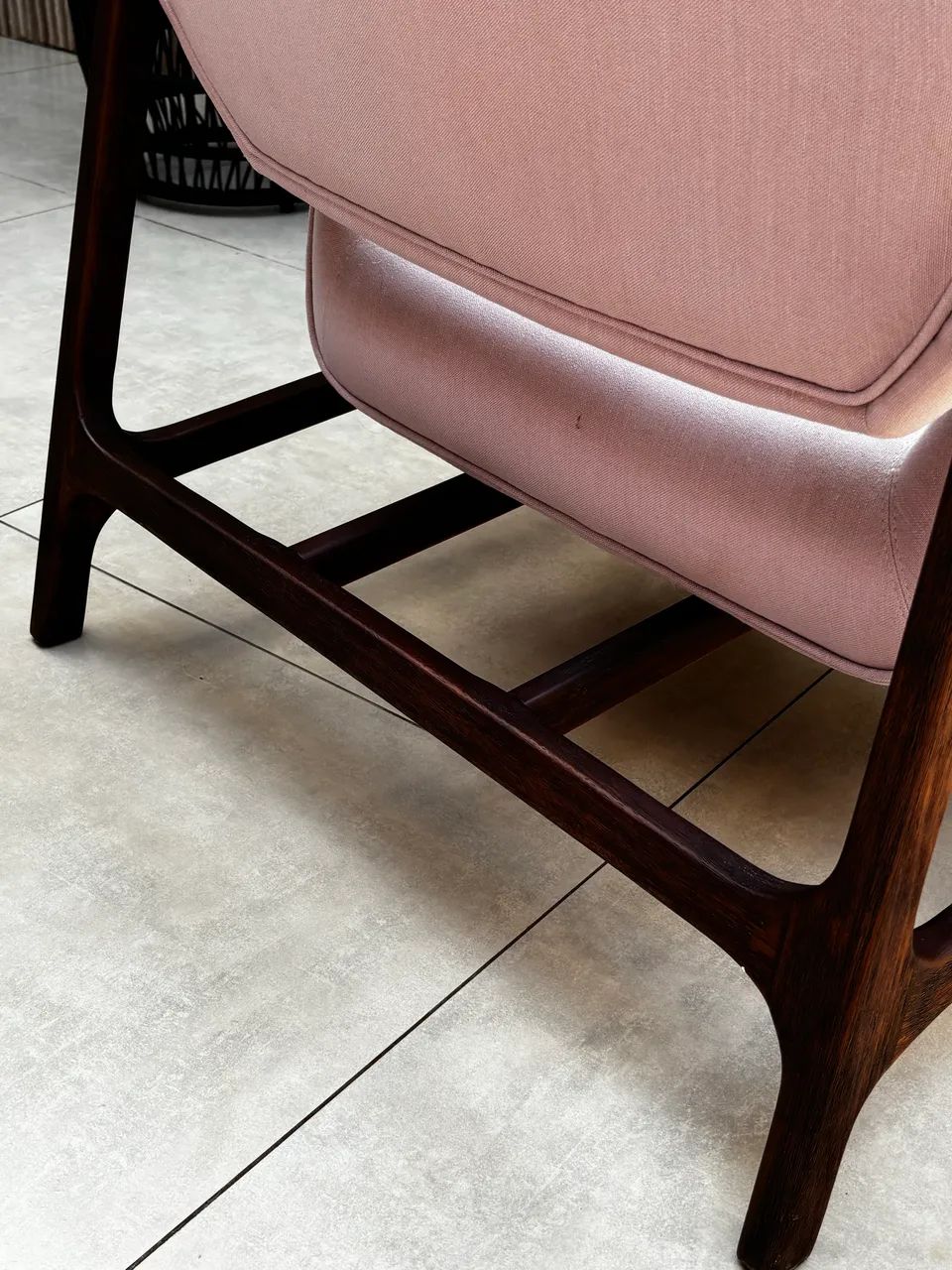 Poltronas alto padrão praticamente sem uso  - Foto 5