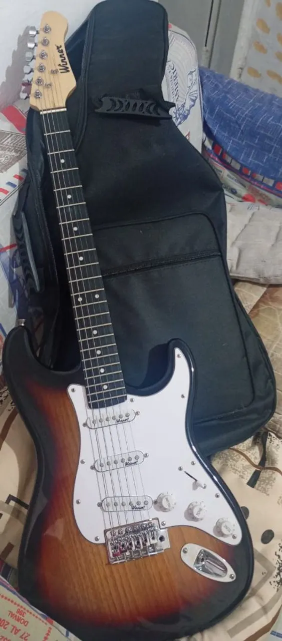 Fernandes Ravelle X - Instrumentos musicais - Vila Bom Jesus