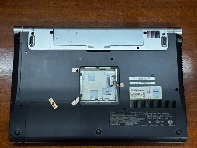 NOTEBOOK VAIO FW 180 J 17" PARA TIRAR PEÇAS - Foto 4