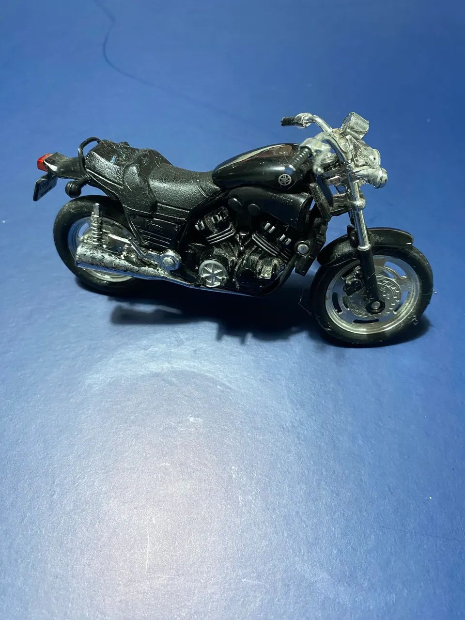Vendo Moto miniatura- coleção  - Foto 2