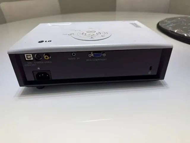 Projetor LG Entrada Somente VGA Preço para vender logo - Foto 2