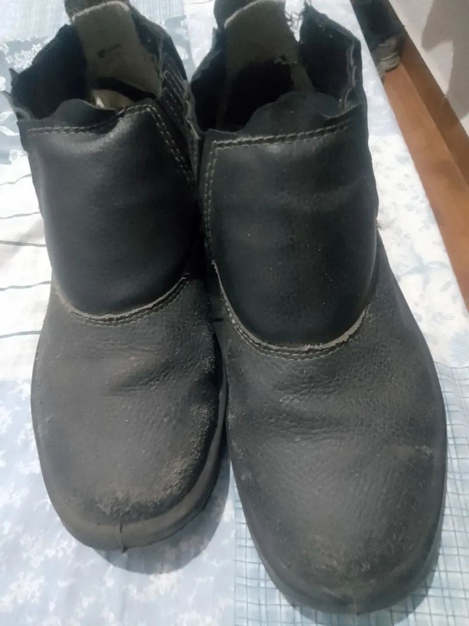 Botina de trabalho bico de ferro 