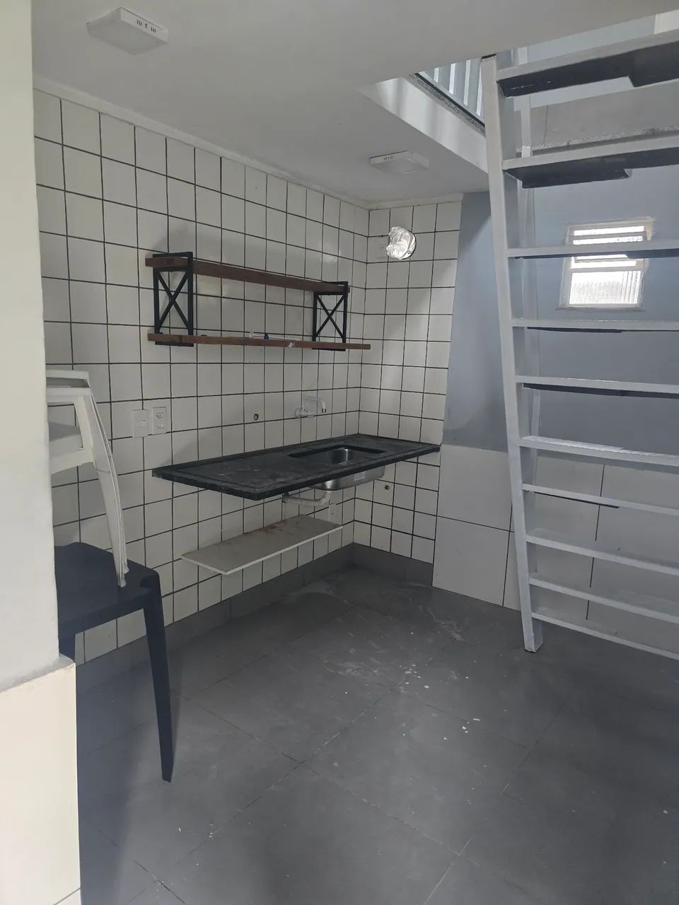 Alugo conjugado com quarto e cozinha  - Foto 2