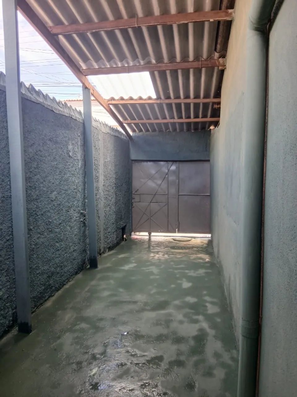 Casa Grande de 2 Quartos com Garagem  - Foto 2