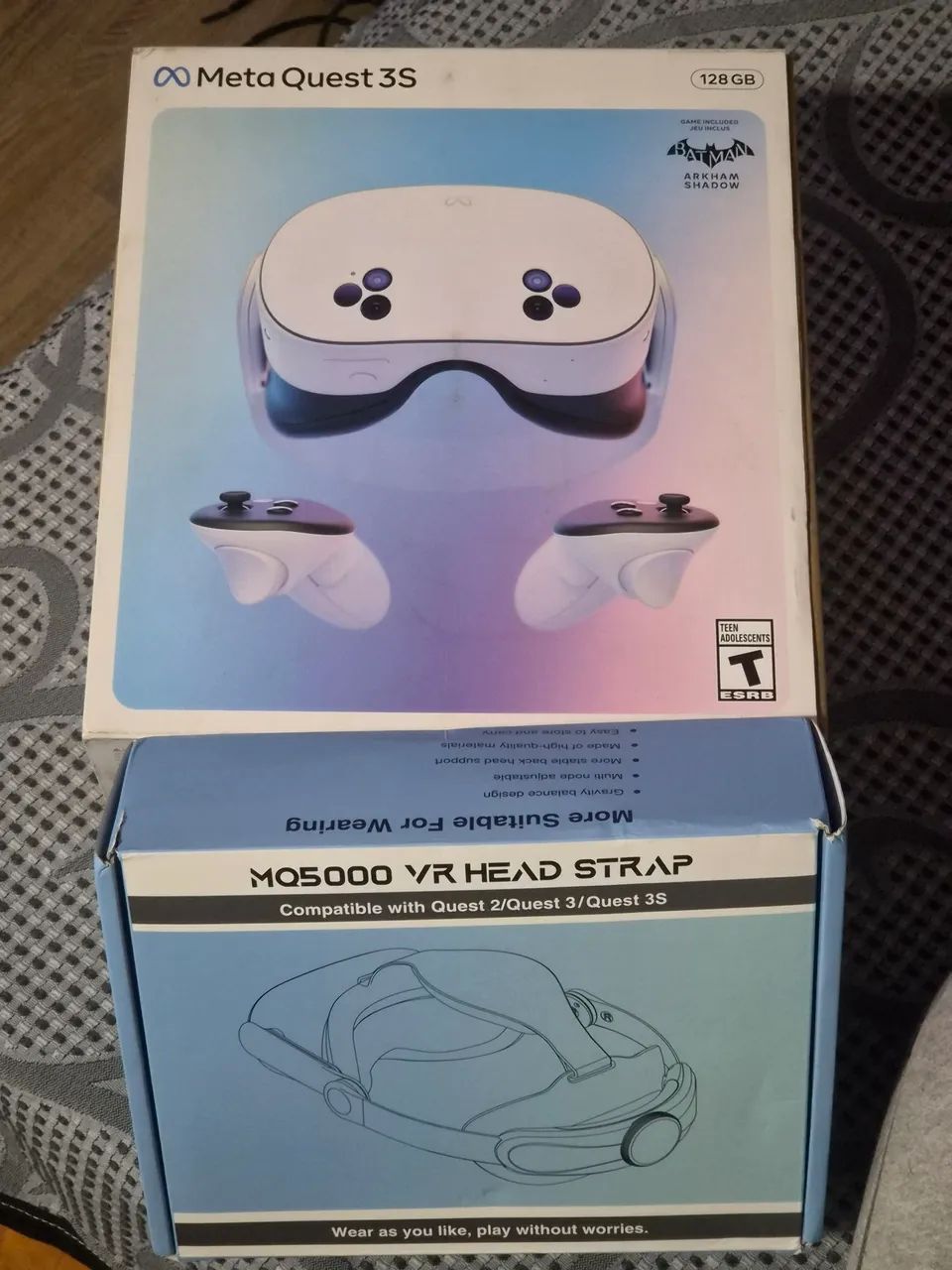 Óculos VR - Meta Quest 3s com acessórios e caixa - Consoles de