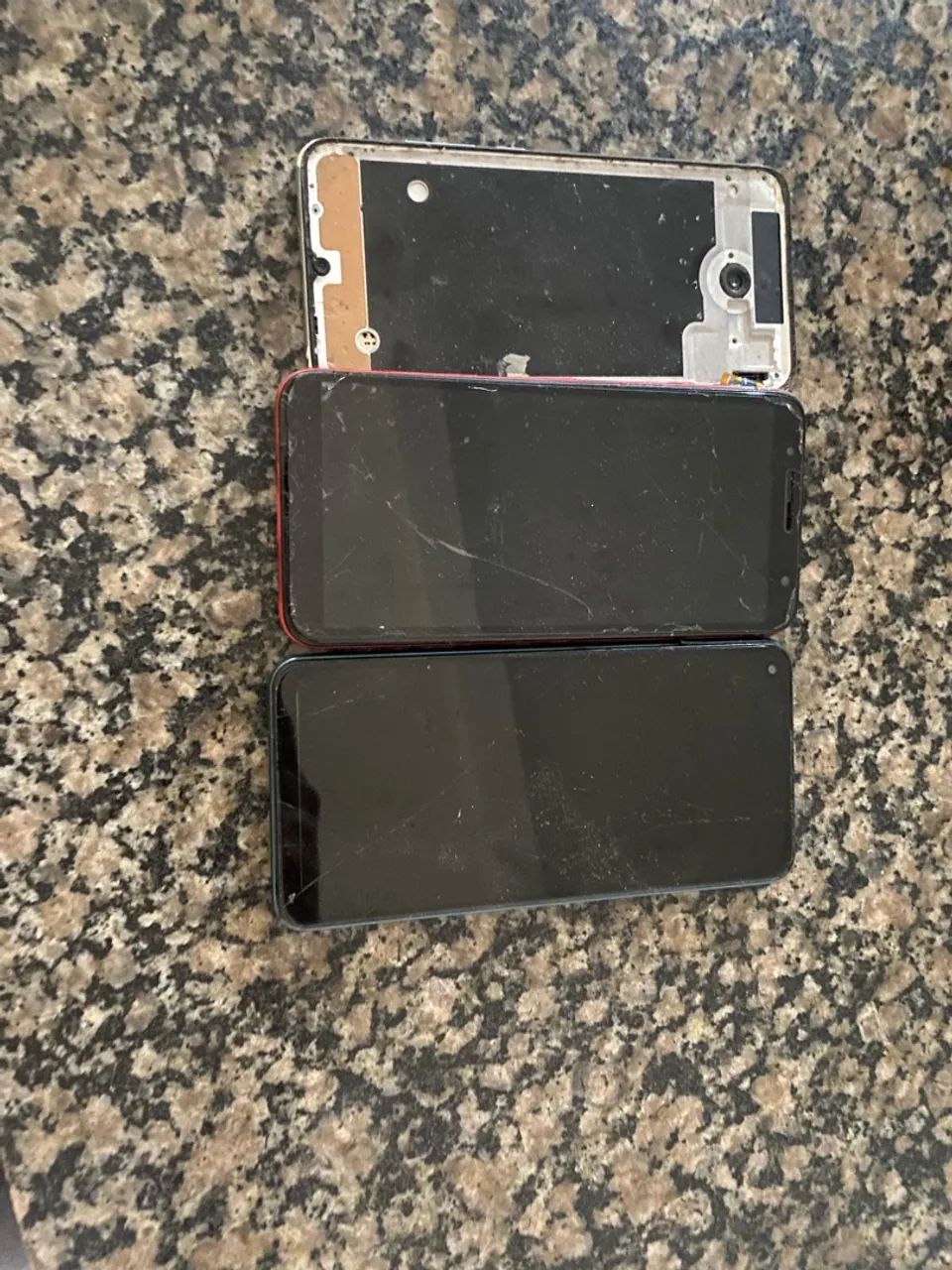 3 celulares - Foto 2