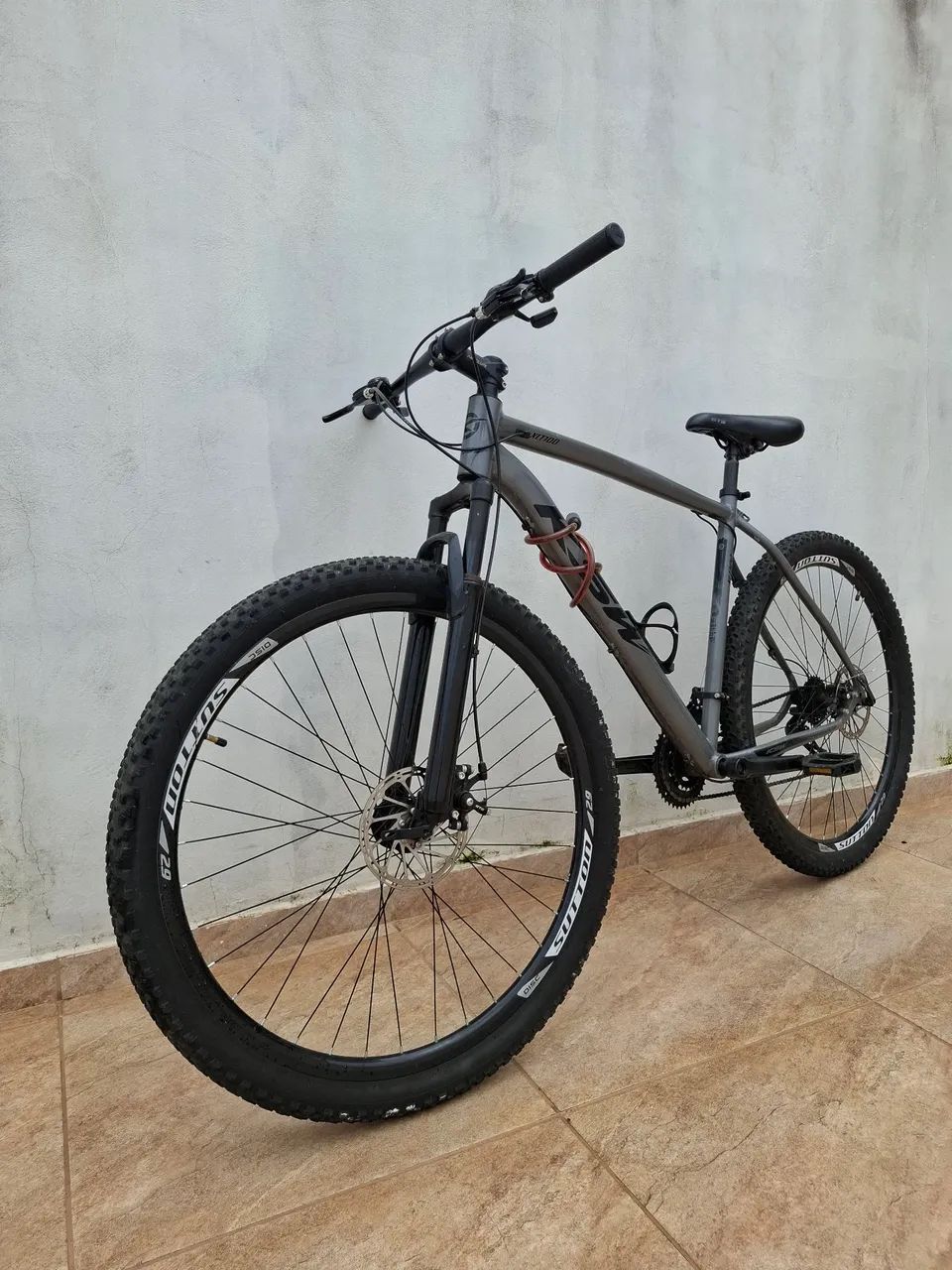 Bike aro 29 kSW estado de nova - Foto 3