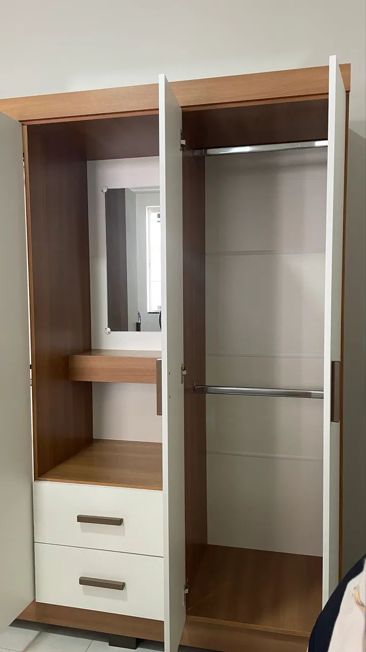 Guarda roupa 4 portas  - Foto 5