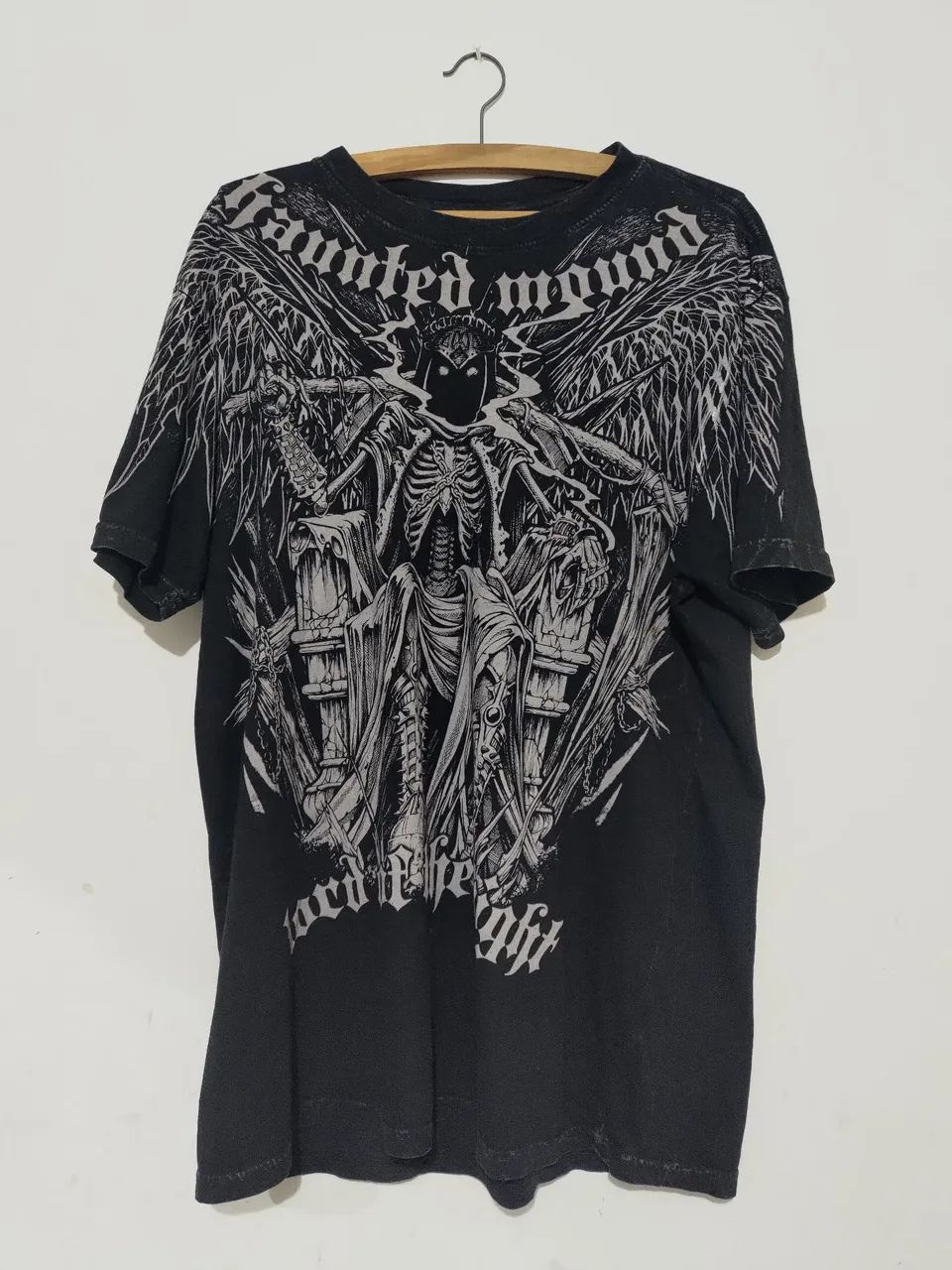 Camiseta Affliction Sematary haunted mound y2k sk8 - Foto 2