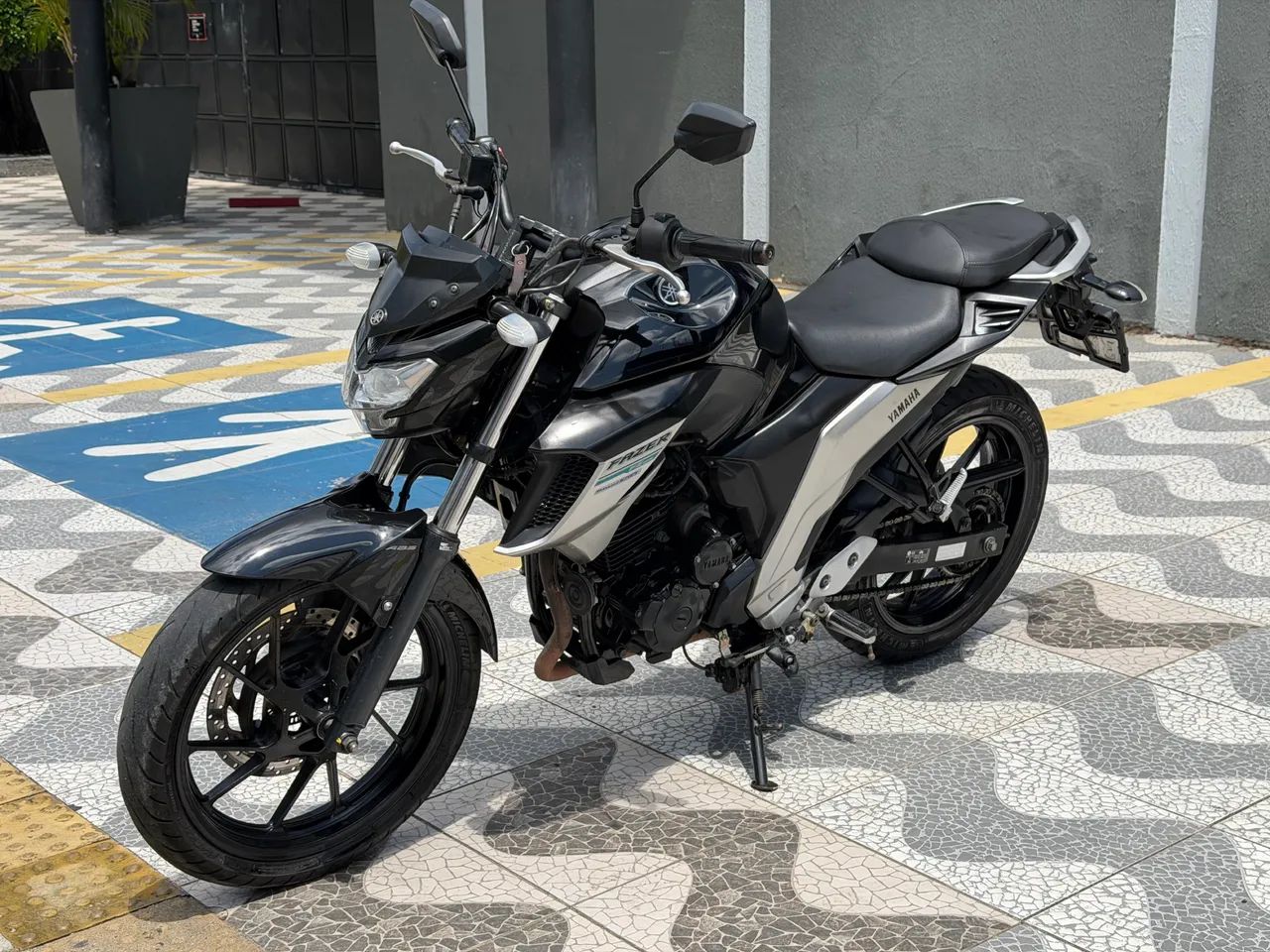 Fazer 2020 250cc super conservada 