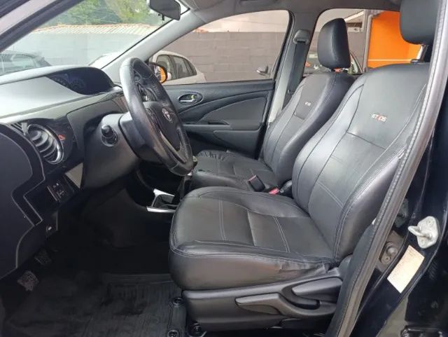 Toyota Etios Platinum Sed. 1.5 Flex 16V 4P Mec. 2015 - Foto 10
