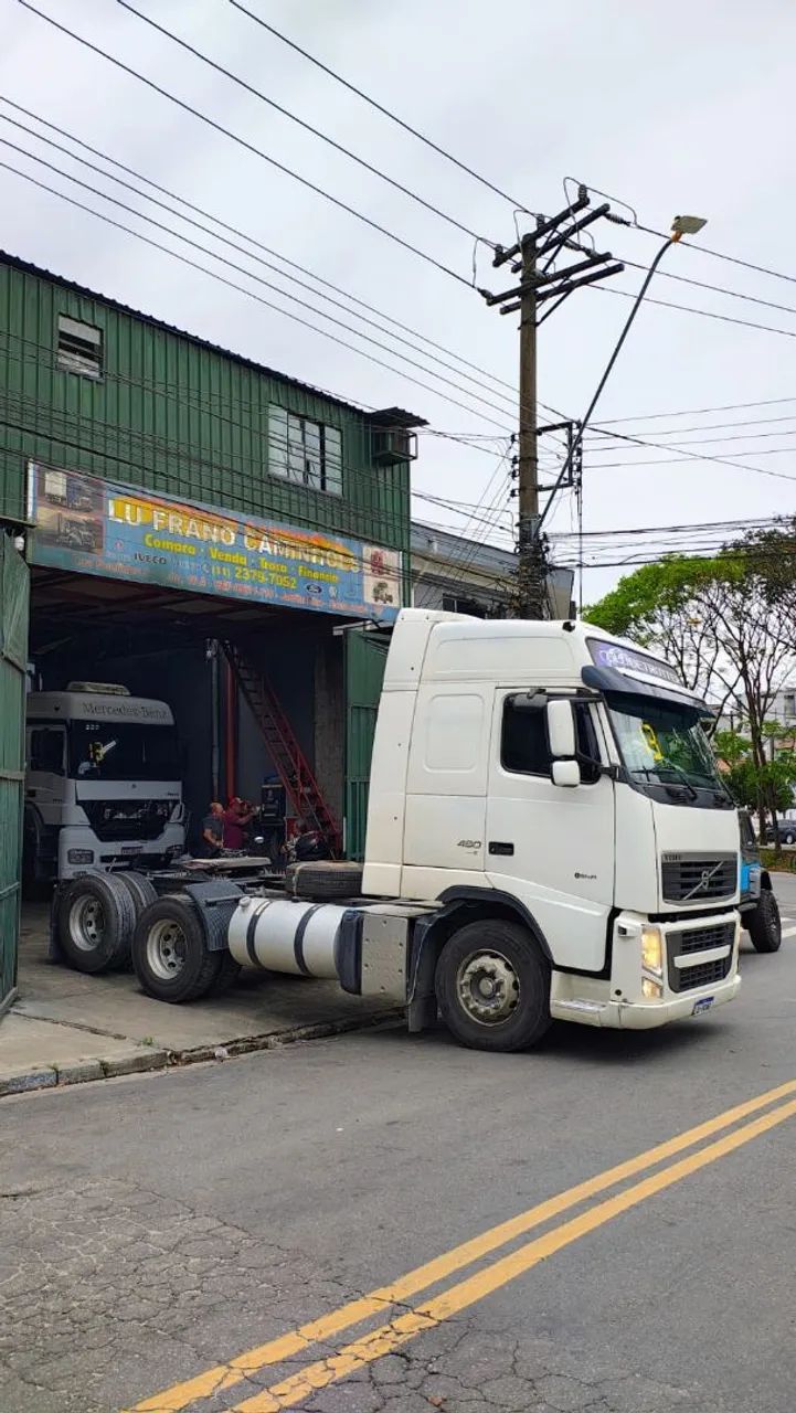 Volvo fh 460 6x2 2013 impecável  - Foto 4