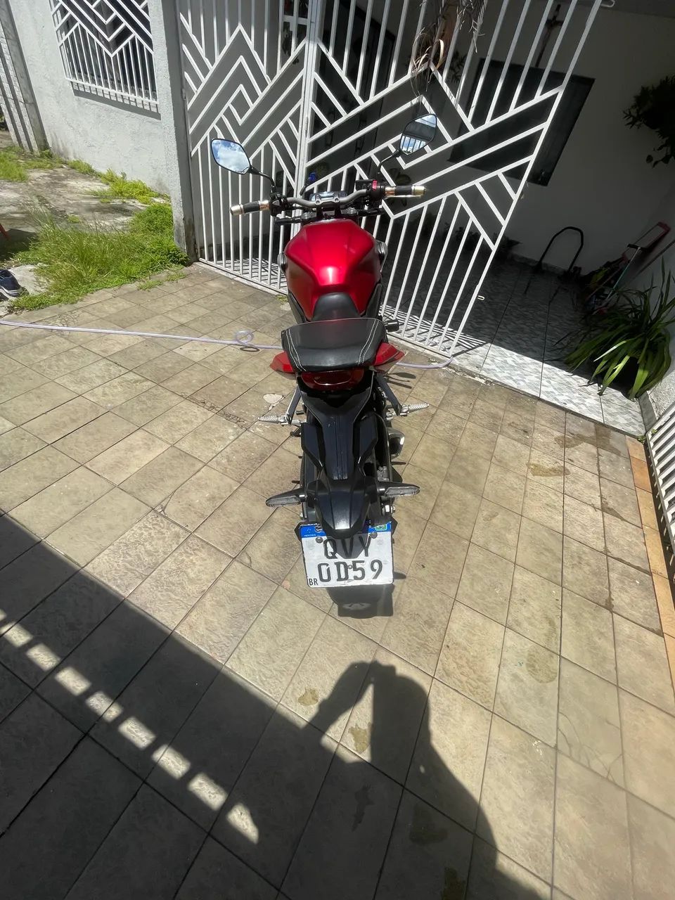 CB 650R - Foto 2