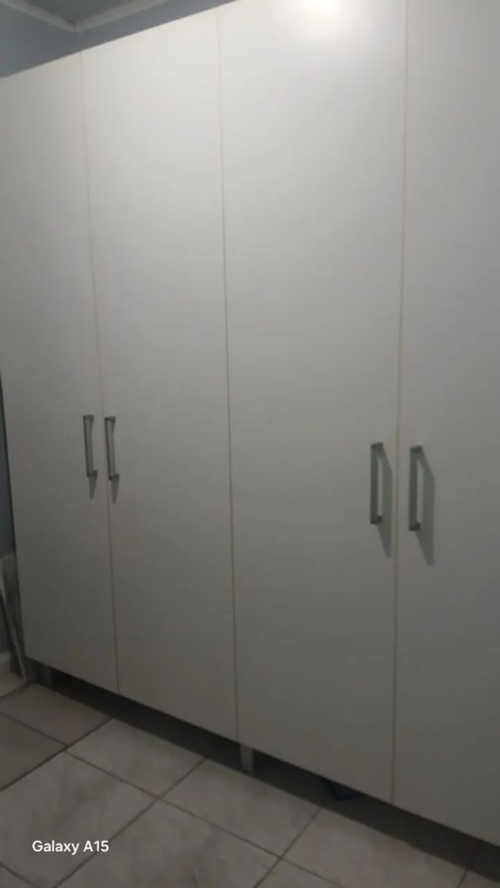 Guarda roupa 4 portas 